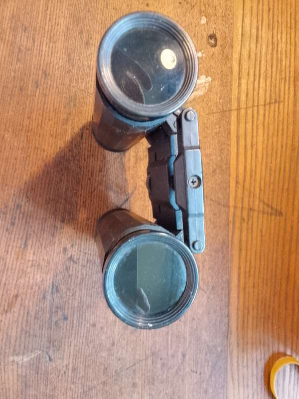 No Brand binoculars fold up