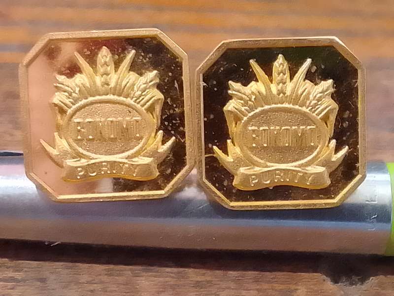 Bokomo Gold Plated cufflinks