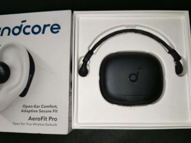 Soundcore aerofit pro