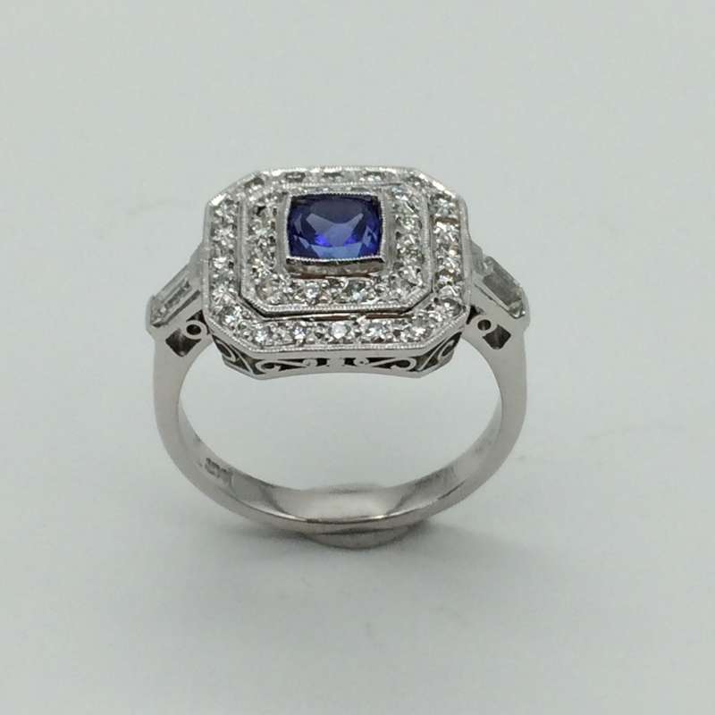 18ct White Gold Diamond and Tanzanite Ring (V. R59 250)