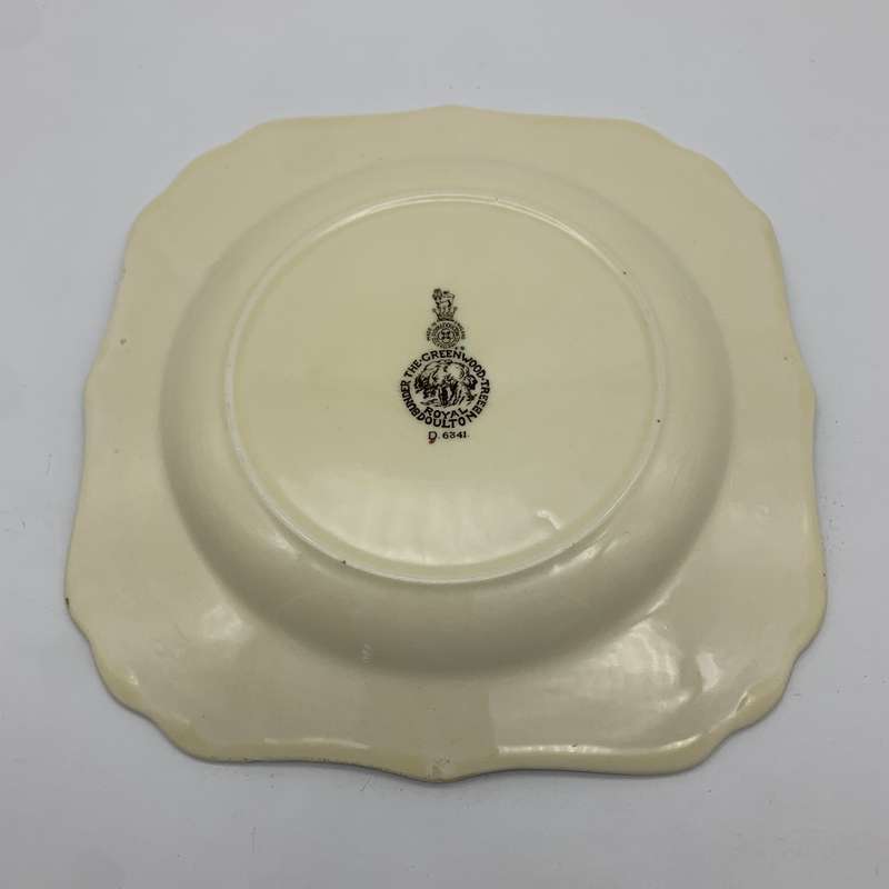 Square Royal Doulton 'Under the Greenwood Tree' Plate (D6341)