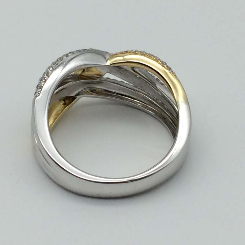 18ct Solid Gold and Diamond Dress Ring (V. R93 590)