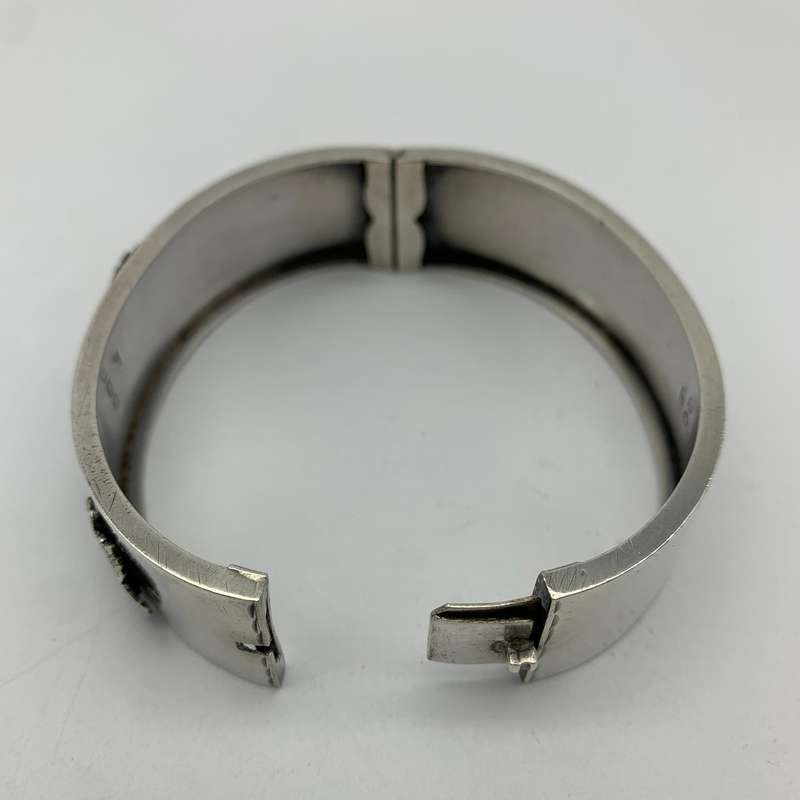 Victorian Sterling Silver Bangle (1884)