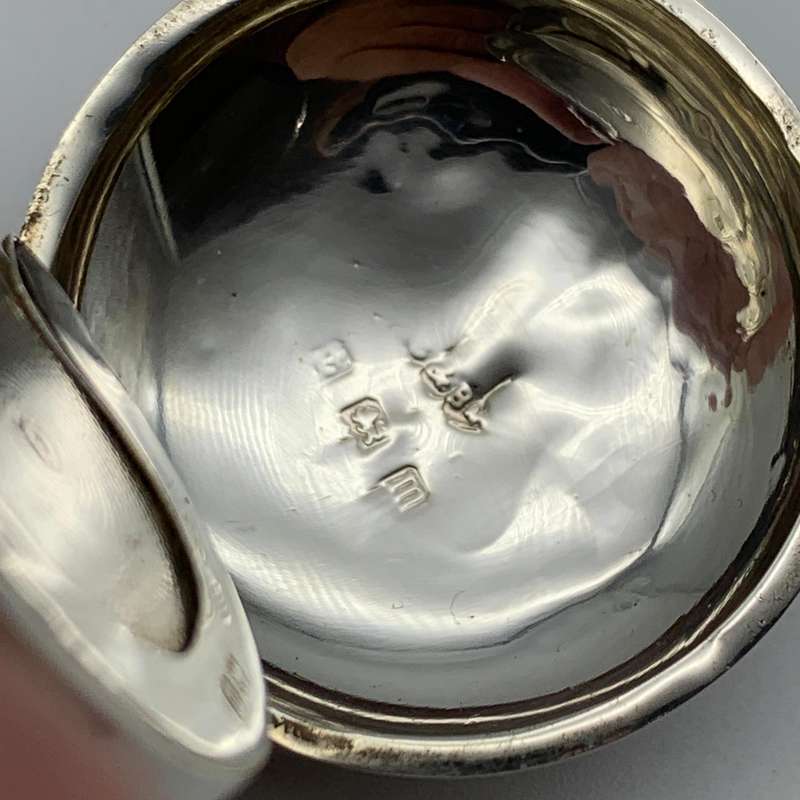 Antique Silver Sovereign Case (1911)