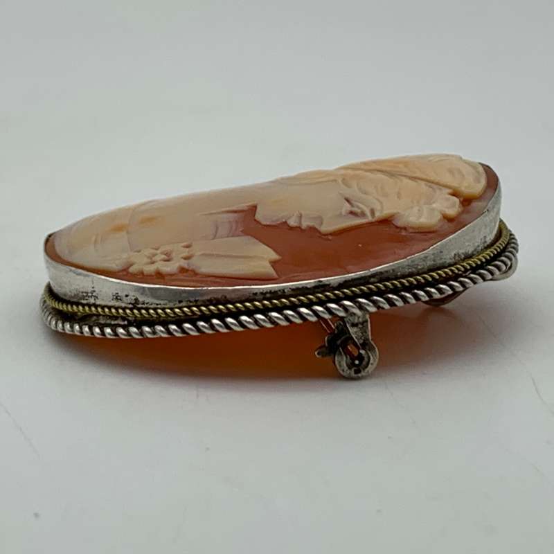 Vintage Silver Cameo Brooch/Pendant