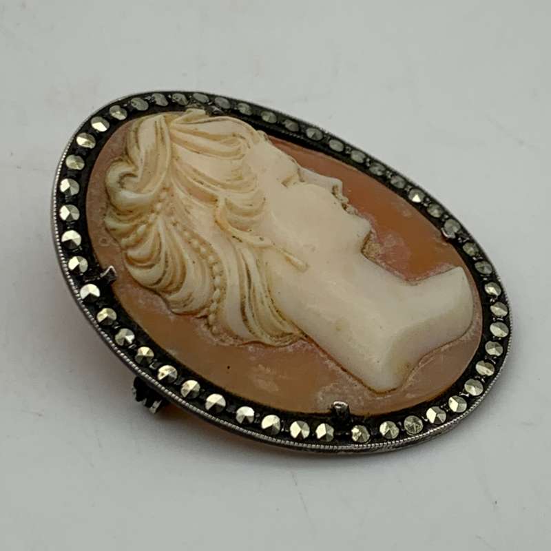 Vintage Silver & Marcasite Cameo Brooch/Pendant