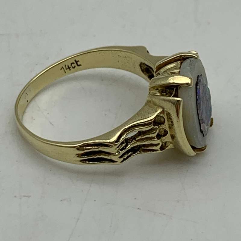 Vintage 14ct Gold & Opal Ring (V. R17 500)