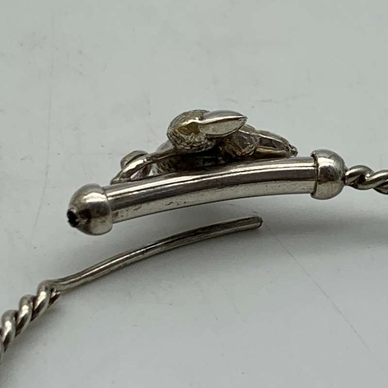 Antique 'Acorn' Sprung Bracelet/Bangle