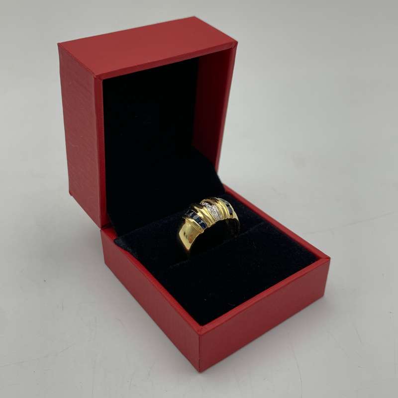 18ct Gold Diamond & Sapphire Ring
