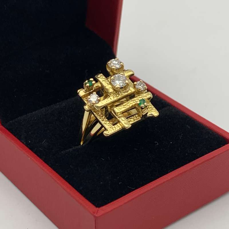 Abstract 18ct Gold Diamond & Emerald Ring