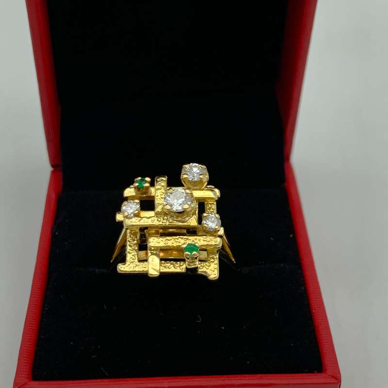 Abstract 18ct Gold Diamond & Emerald Ring