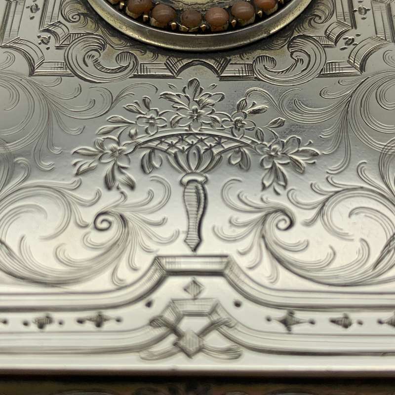 Fabulous Silver Gilt & Coral Crystal Vanity Box (1866)