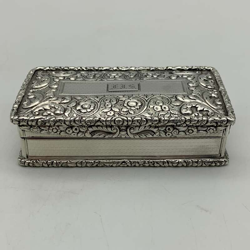 Exquisite Georgian Silver Table Snuff Box (1830)