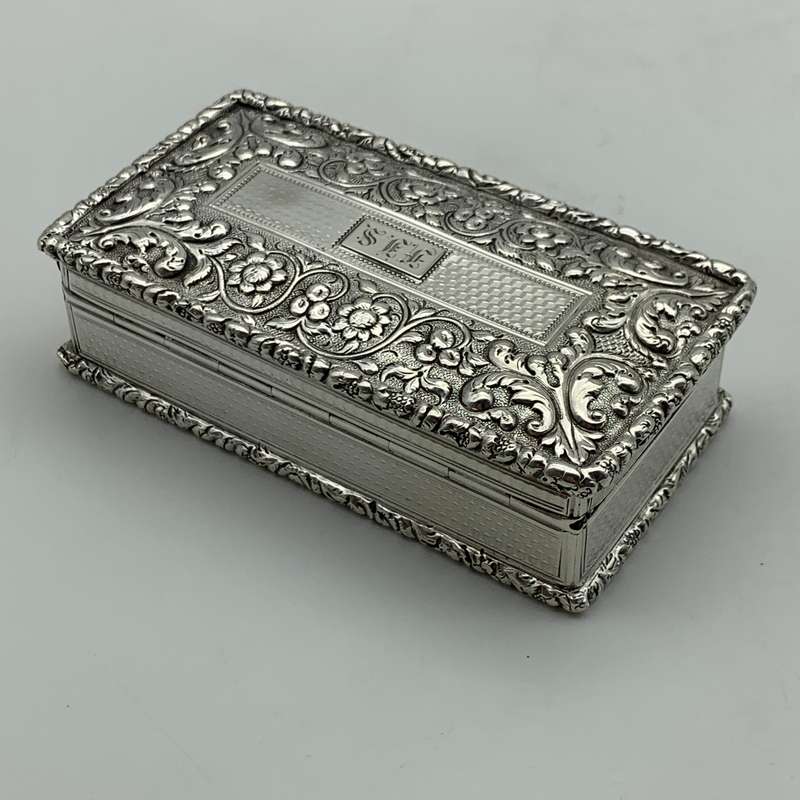 Exquisite Georgian Silver Table Snuff Box (1830)