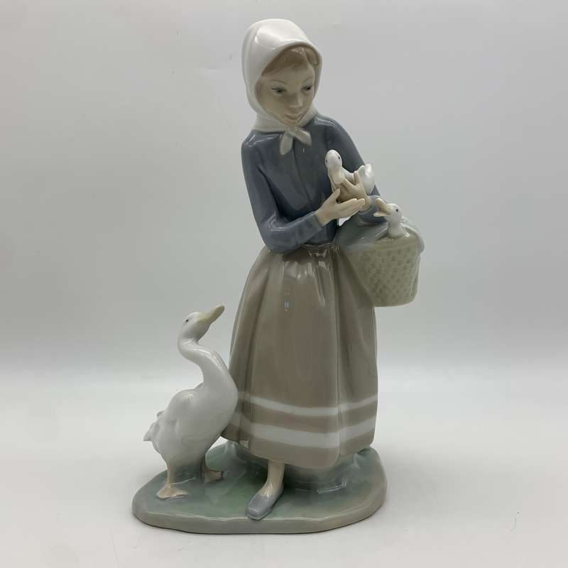 Early Lladro 'Shepherdess with Ducks' Figurine