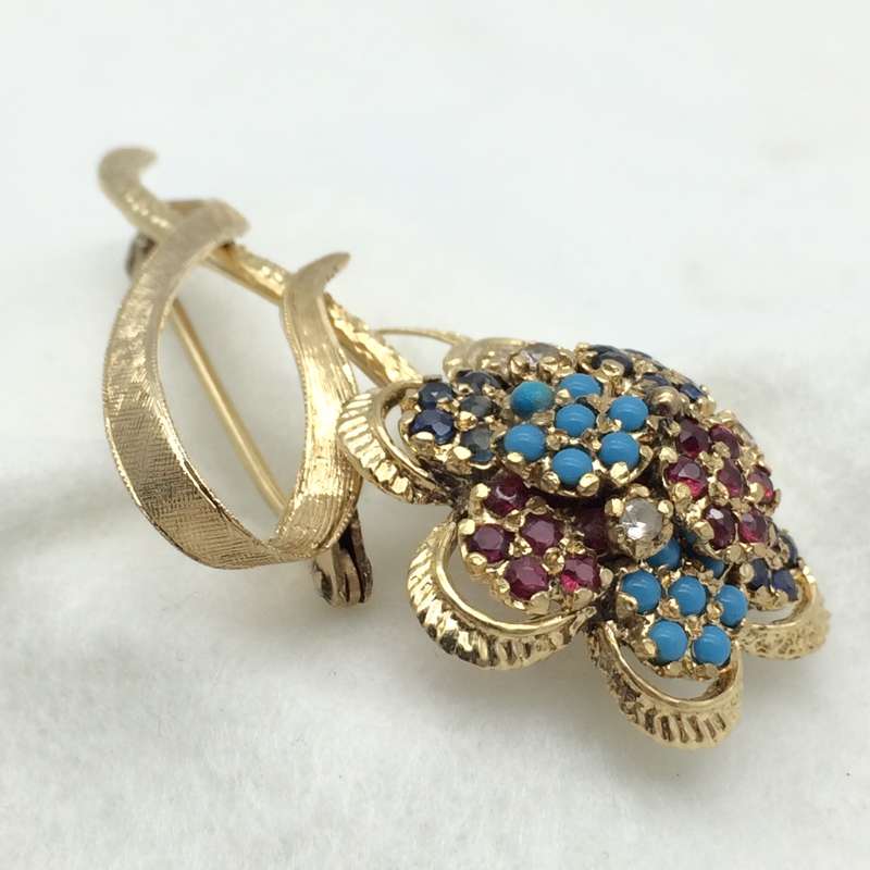 9ct Solid Gold `Flower` Vintage Brooch (V. R45 220)