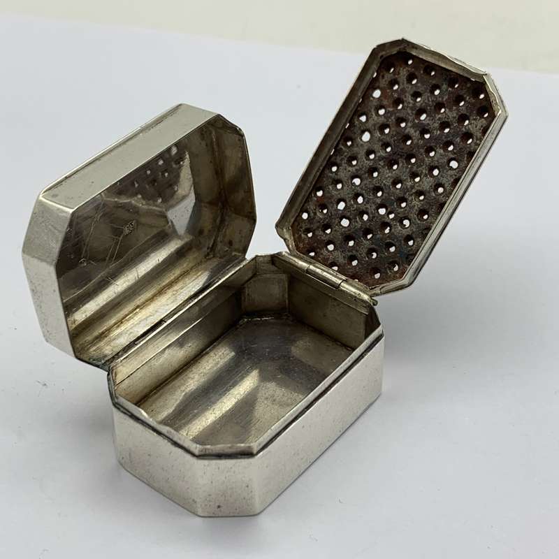 Rare Silver '1798' Nutmeg Grater (By Ford & Slater)