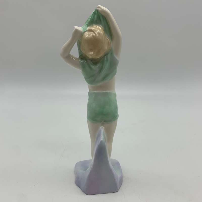 Royal Doulton 'To Bed' Figurine (HN 1805)