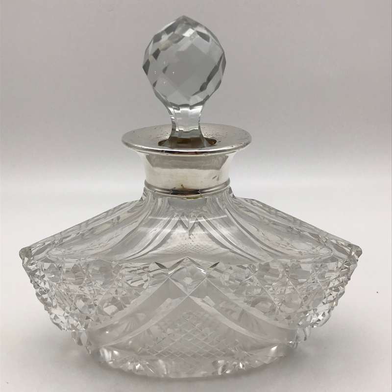 Early Elegant Silver & Crystal Scent Bottle (1929)