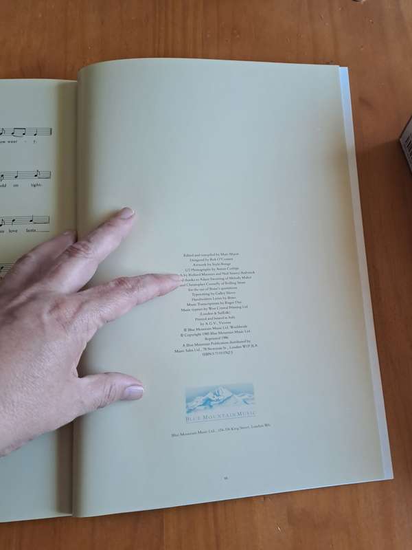U2 Portfolio -  Vintage sheet music book  - 1988 -  Guitar