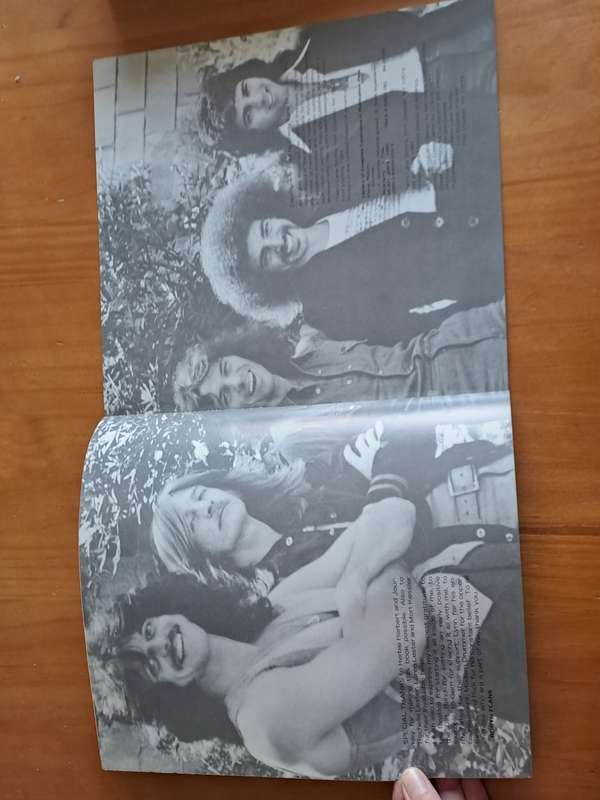 Journey  -  Vintage biography by Robyn Flans  - 1988