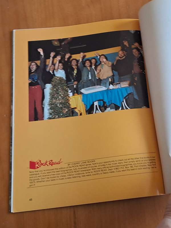 Journey  -  Vintage biography by Robyn Flans  - 1988