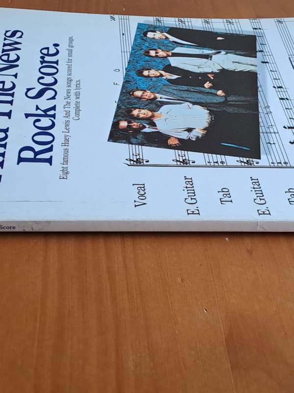 Huey Lewis and the News rock score: Eight famous songs scored for small groups. Complete with lyric