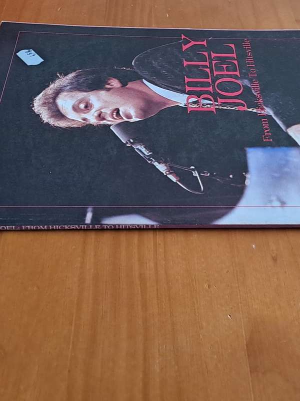 Billy Joel : from Hicksville to Hitsville - by Jeff Tamarkin - 1984