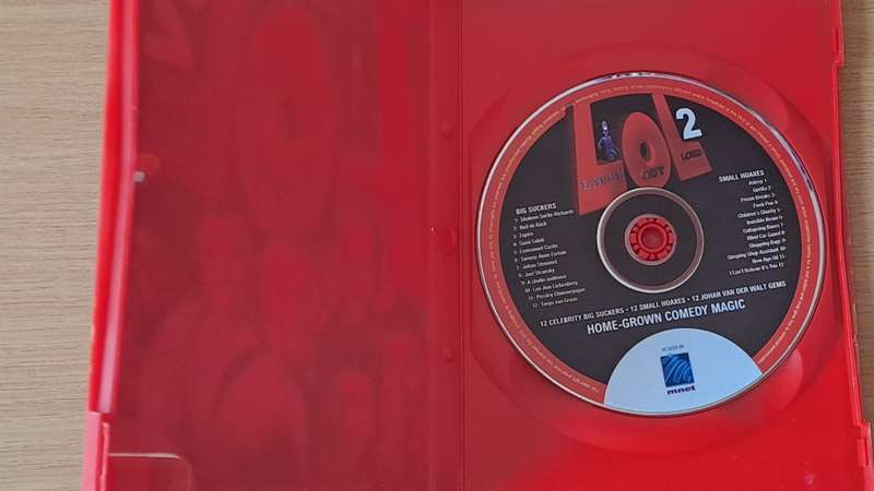DVD -  Laugh out loud 2