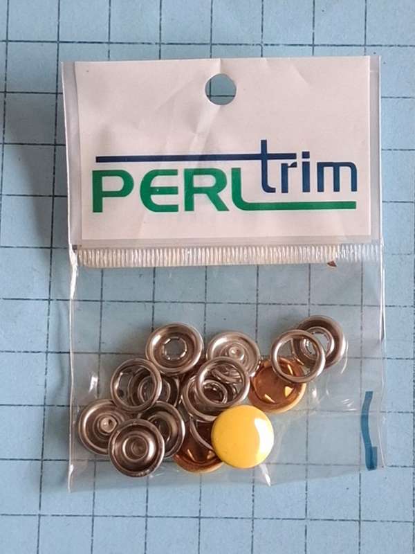 Light yellow press studs -  Set of 4 - 12mm