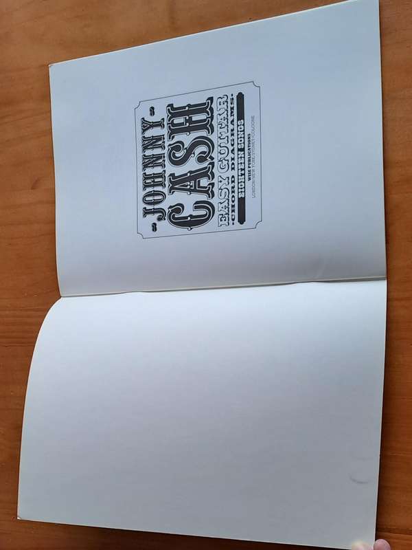 Johhny Cash - Easy guitar chord diagrams and full lyrics - 1977