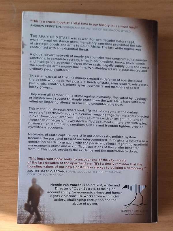 Hennie van Vuuren - Apartheid Guns and Money  A tale of profit - Softcover -  p624