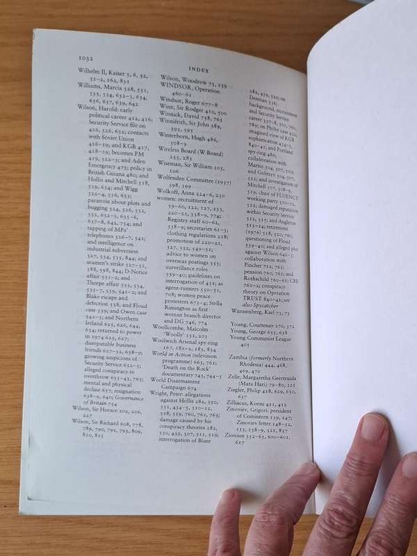 Christopher Andrew - The Defence of the Realm: The Authorized History of MI5 -  p 1088