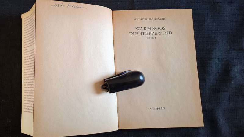 Heinz G. Konsalik - Warm soos die Steppewind -  Deel 1 - p.175