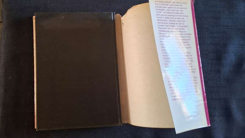Heinz G. Konsalik - Warm soos die Steppewind -  Deel 1 - p.175