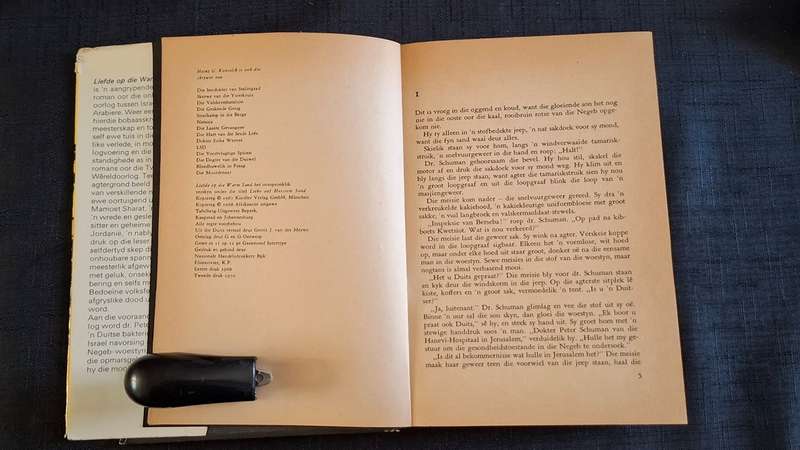Heinz G. Konsalik - Liefde opdie warm sand - p.227
