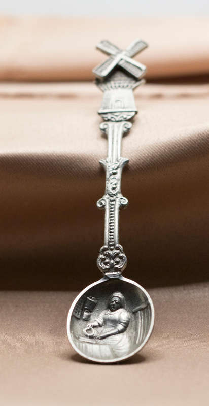 VINTAGE DURBAN TEASPOON COLLECTORS SET