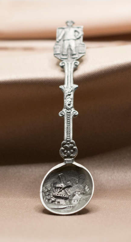 VINTAGE DURBAN TEASPOON COLLECTORS SET