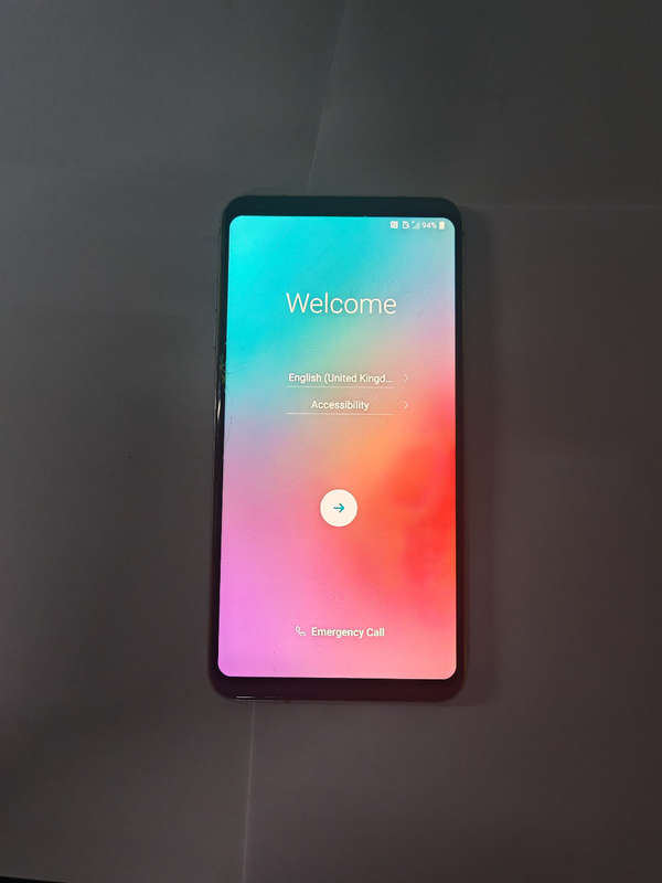 LG V30