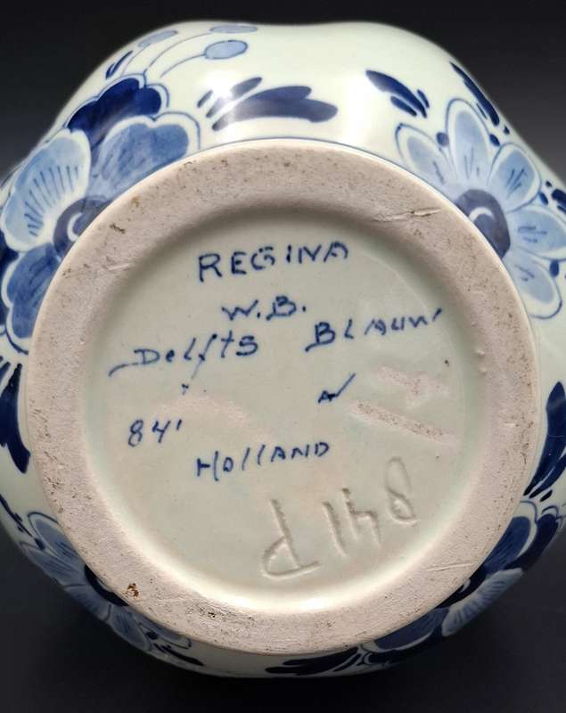 Authentic Dutch Regina Delft Blauw Vase - Blue and White Floral Design