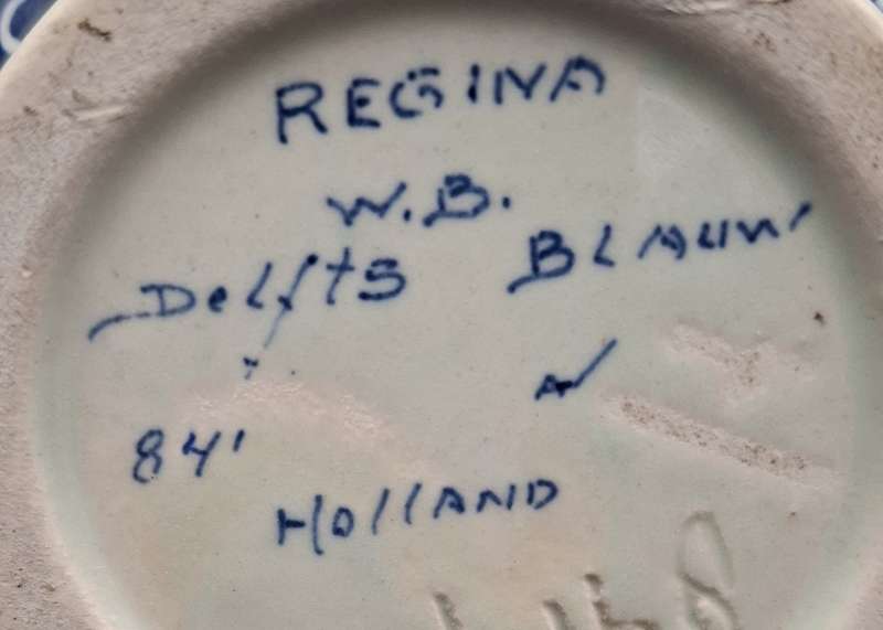Authentic Dutch Regina Delft Blauw Vase - Blue and White Floral Design