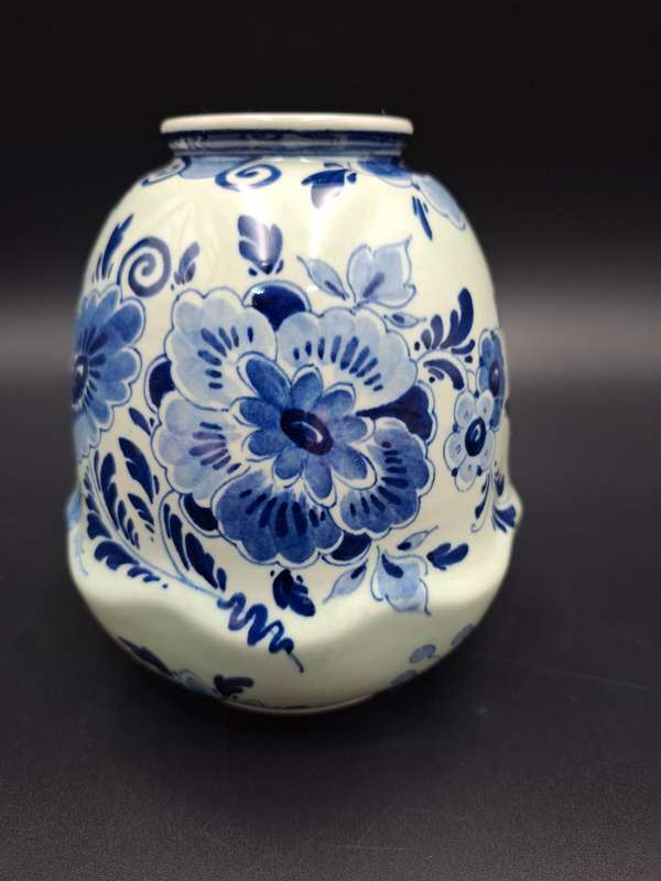 Authentic Dutch Regina Delft Blauw Vase - Blue and White Floral Design