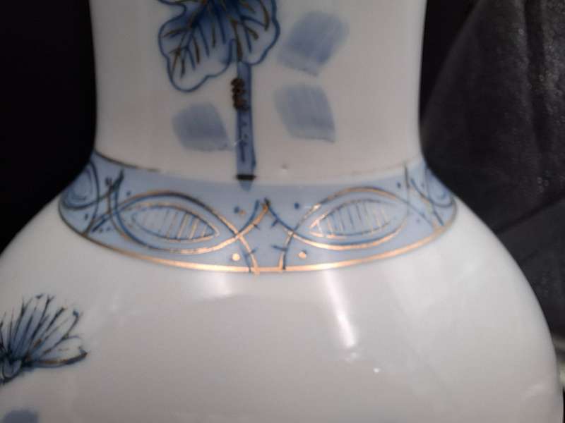 Vintage White Oriental Baluster Vase with Blue Flowers and Gilding - superb condition - 36cm high