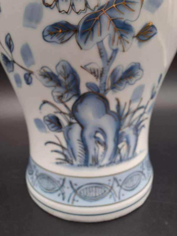 Vintage White Oriental Baluster Vase with Blue Flowers and Gilding - superb condition - 36cm high