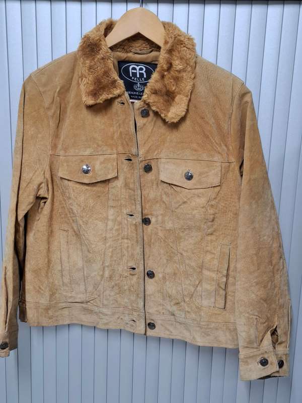 Vintage Suede Jacket Fur Collar - Ladies Size S - great cut