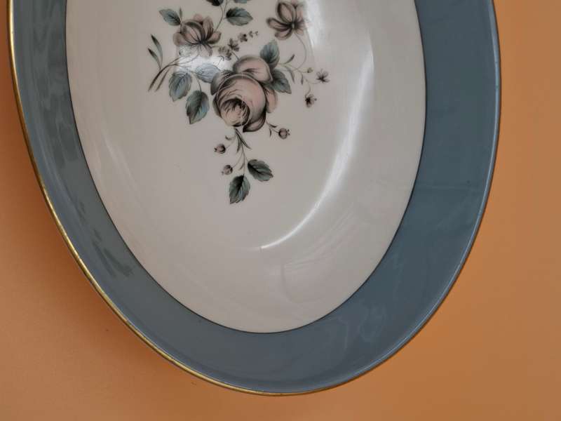 Vintage Royal Doulton Oval Serving Platter - Fine Bone China - Rose Elegans - perfect condition