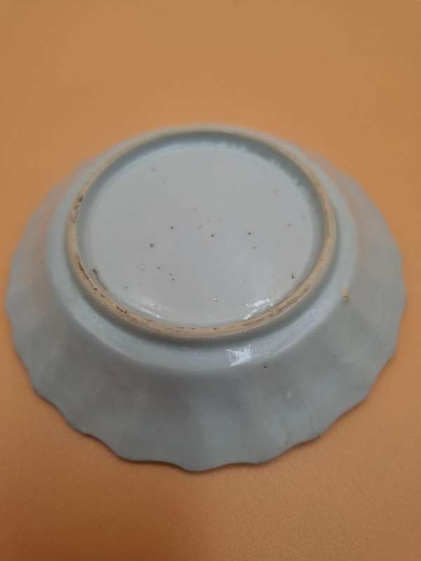 Vintage Kangxi - Blue & White Fluted Rim Saucer/Coaster - Oriental Scenes