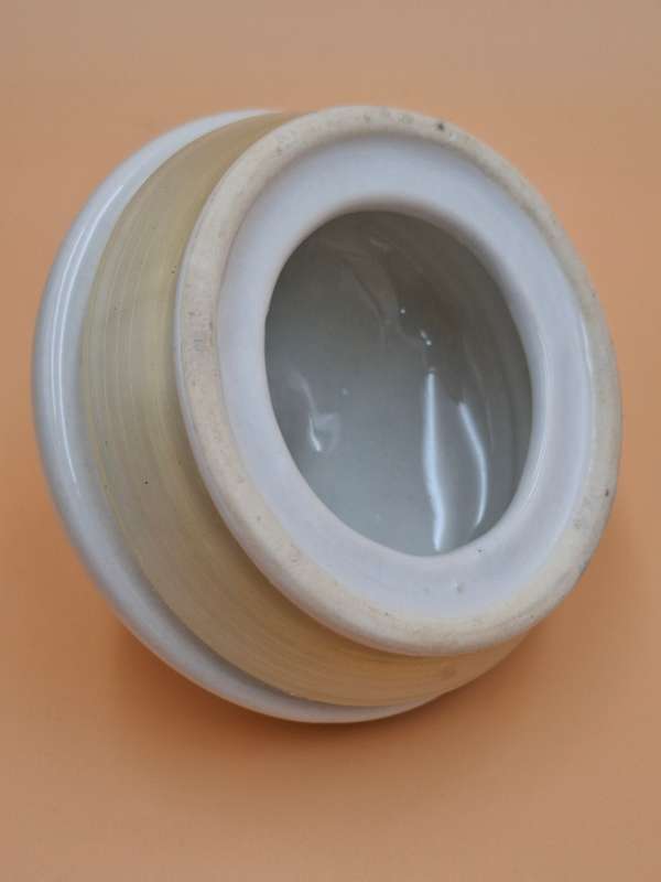 Vintage Porcelain Tea Caddy Storage Jar - White with lid in excellent condition