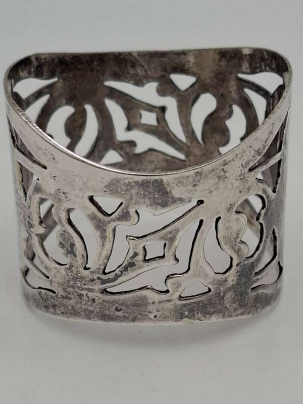Vintage Silver Plated Filigree Baby Bracelet/Serviette Ring - Great Condition
