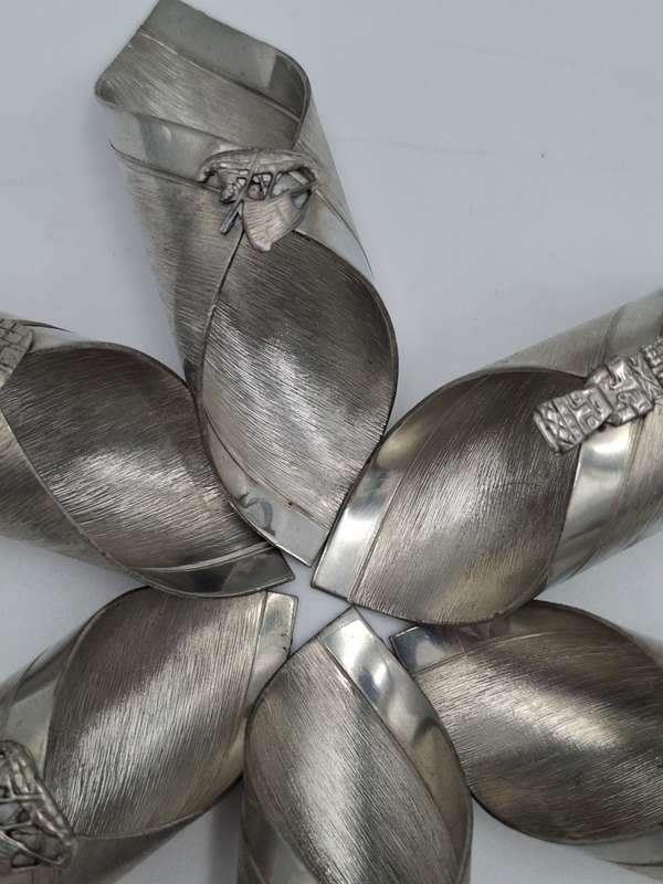 6x Vintage Serviette Rings - Bolivia Pewter - Aztec Themed Folded Design